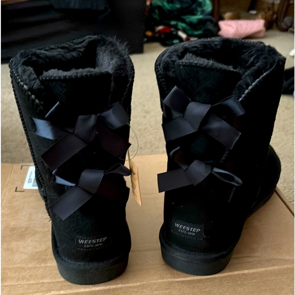 If your a nine these will work perfct They are suede.